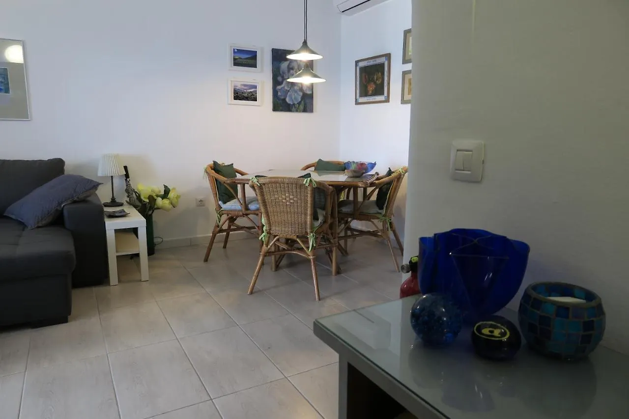 Casa Arrigo - Splendido Bungalow Centrale Con Grande Terrazza E Vista Mare Puerto del Carmen  Spain