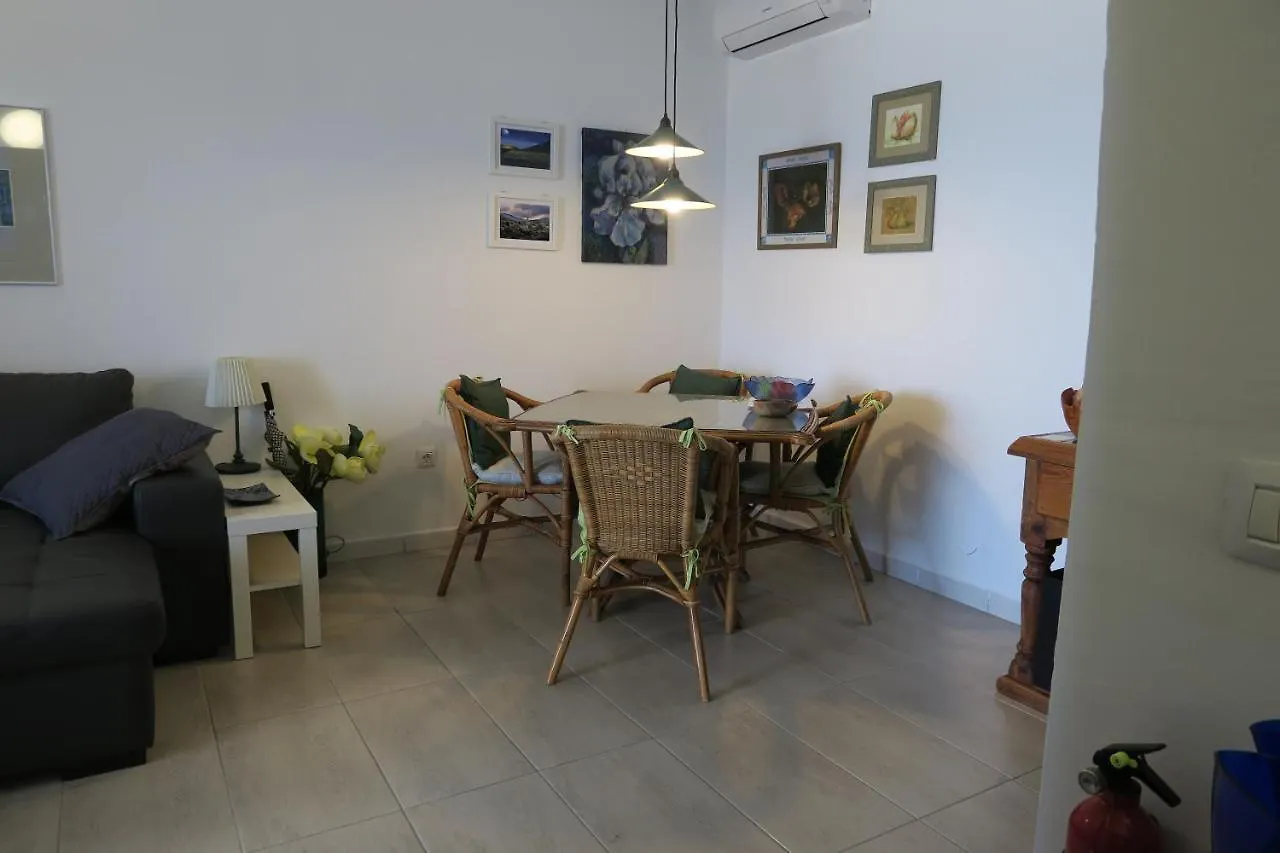 Casa Arrigo - Splendido Bungalow Centrale Con Grande Terrazza E Vista Mare Puerto del Carmen  0*, Puerto del Carmen (Lanzarote)