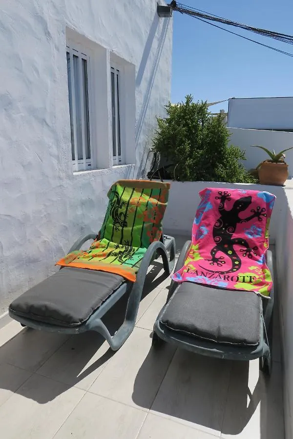 Casa Arrigo - Splendido Bungalow Centrale Con Grande Terrazza E Vista Mare Puerto del Carmen  Apartment Puerto del Carmen (Lanzarote)